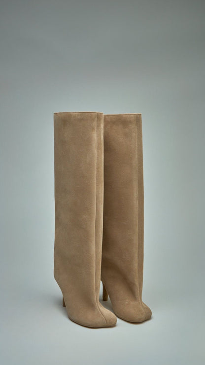 SUEDE KNEE HIGH BOOTS