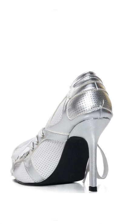 SPORTY PUMPS IN SILVER